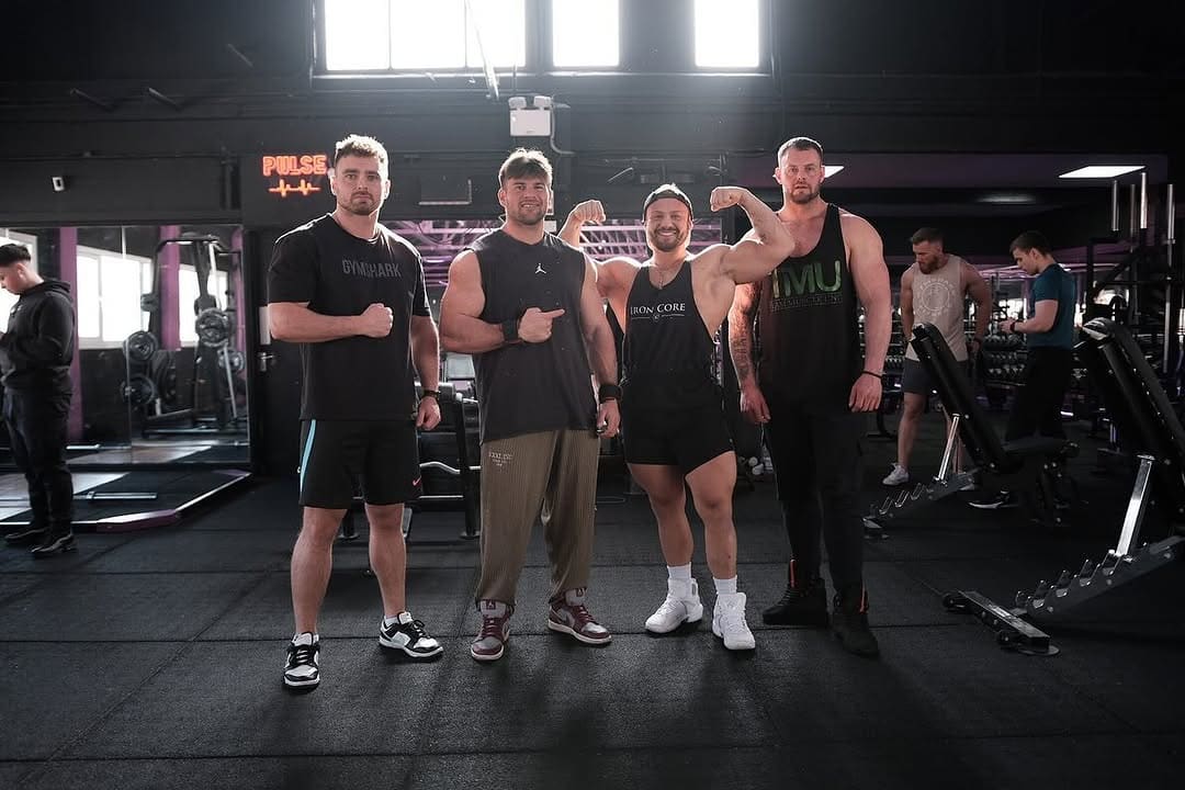 Photograph from Joey Farrell's Instagram.